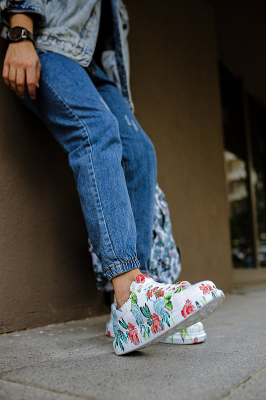 Women's Flowers - Swagg Splash Sneakers